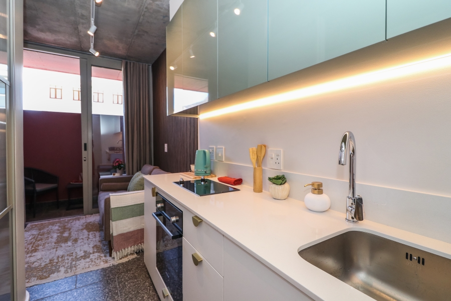 0 Bedroom Property for Sale in Sea Point Western Cape